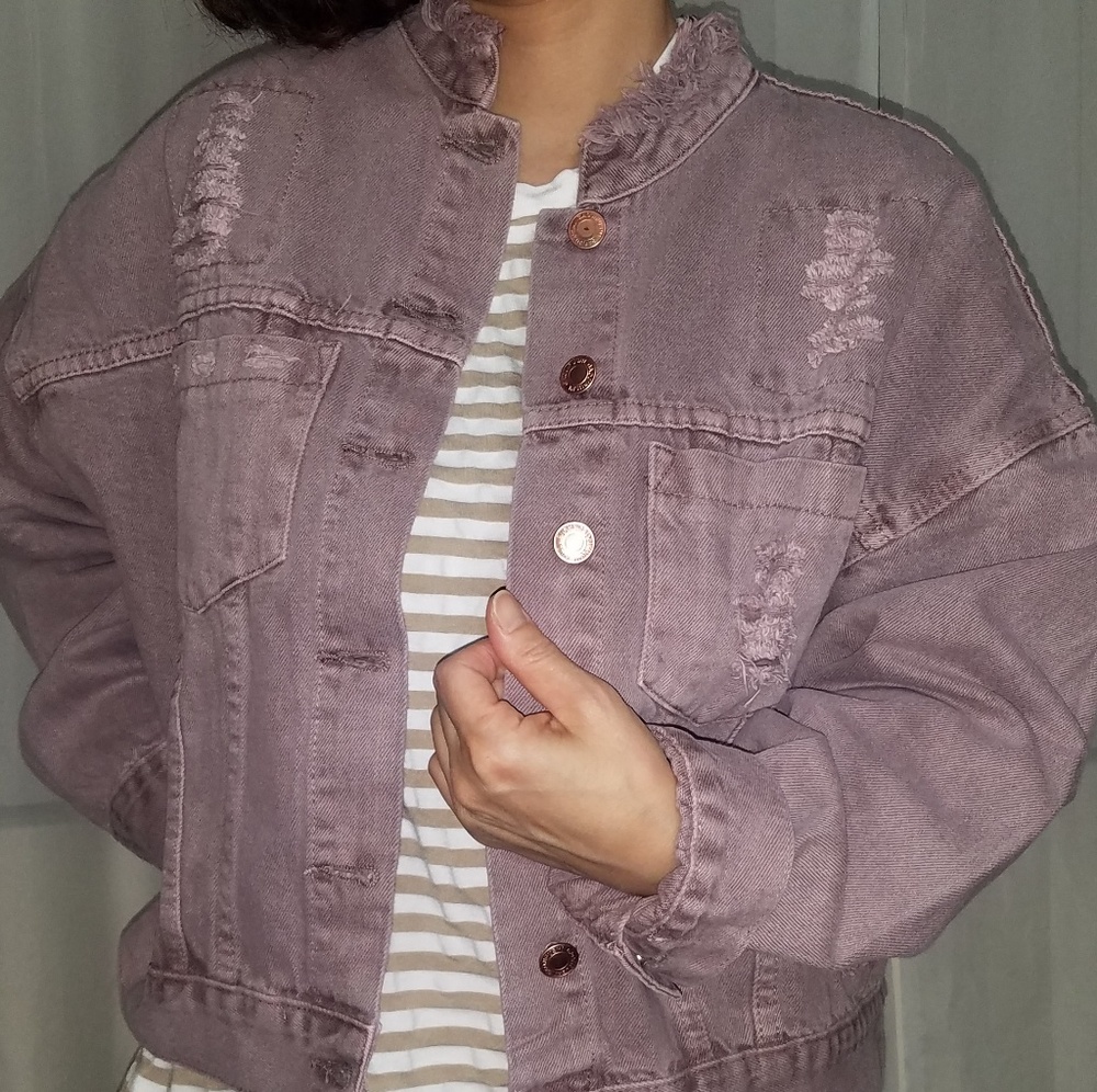 Women distress jean jacket
